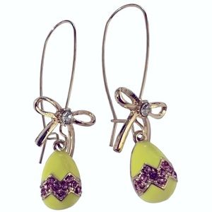 New Betsey Johnson Egg Dangle Earrings
